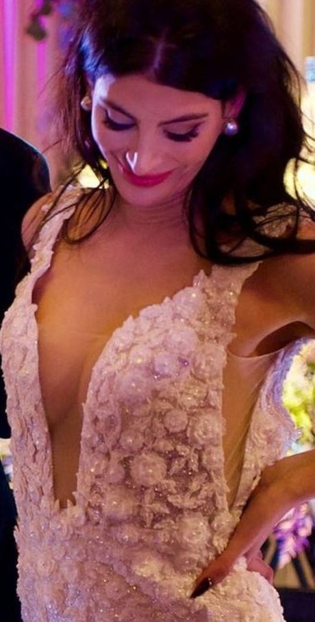 Ariana Basseri best star photos