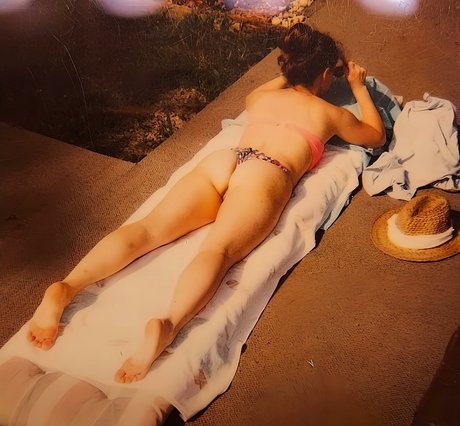 LanaRN exclusive pornstar pictures