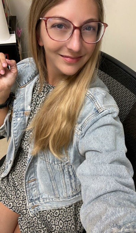 ButterflyYogaVIP pornstar naked pics