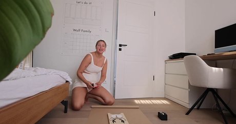 Maren Wolf perfect model pic