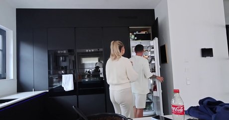 hottest ladyboy onlyfans pornos galleries