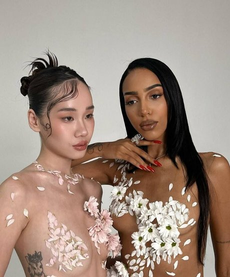 Alishaonly art star photos