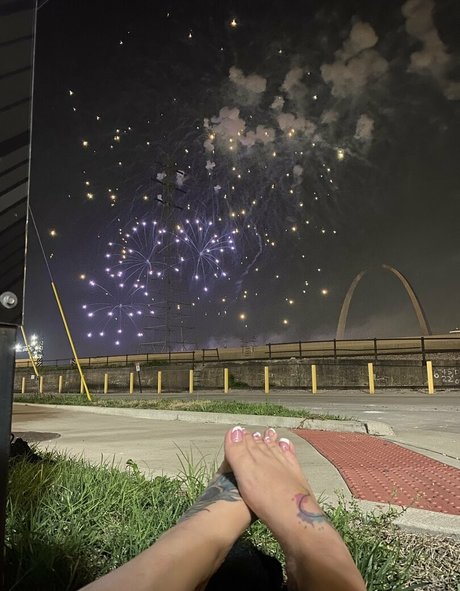 reallybre nude model img