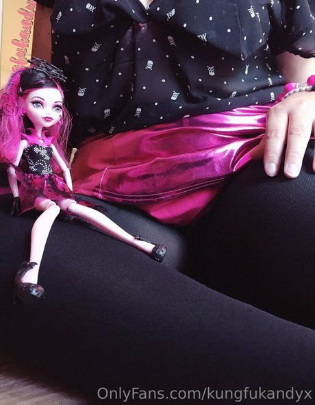 kungfukandyx model erotic photos