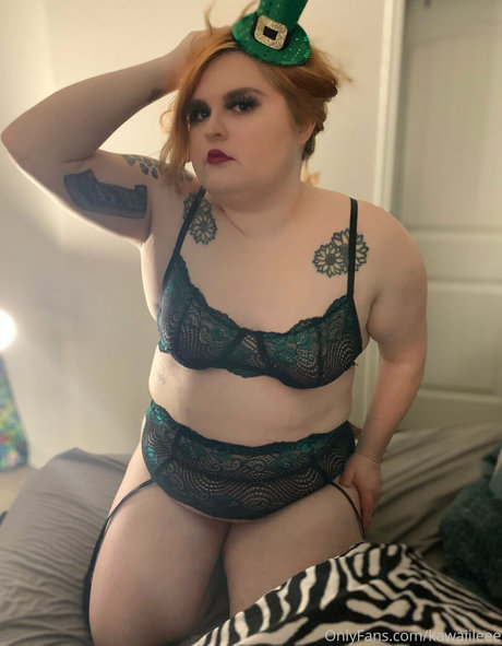 kawaiileee star hot gallery