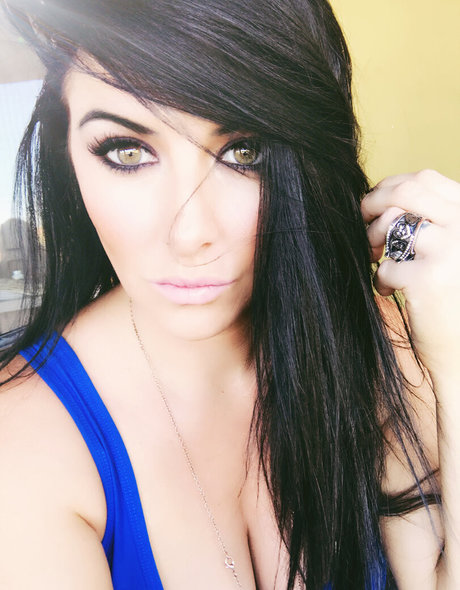 tarynthomas star nude img