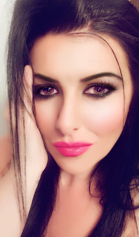 tarynthomas nice model pictures