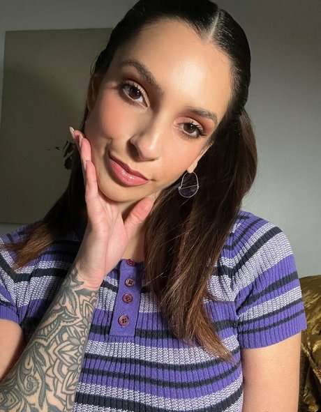 goodwithmytongue best star pic