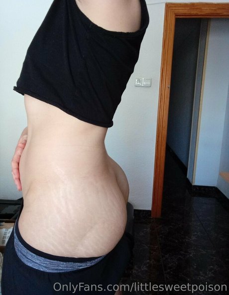 littlesweetpoison pornstar free image