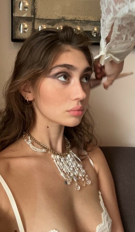 caterpillareyebrow exclusive star archive