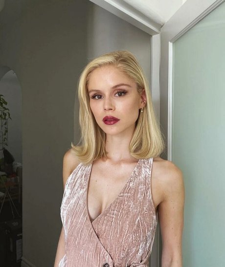 Erin Moriarty perfect actress gallery