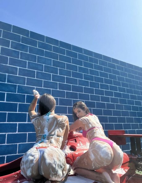 Leticia Silveiro porn actress archive