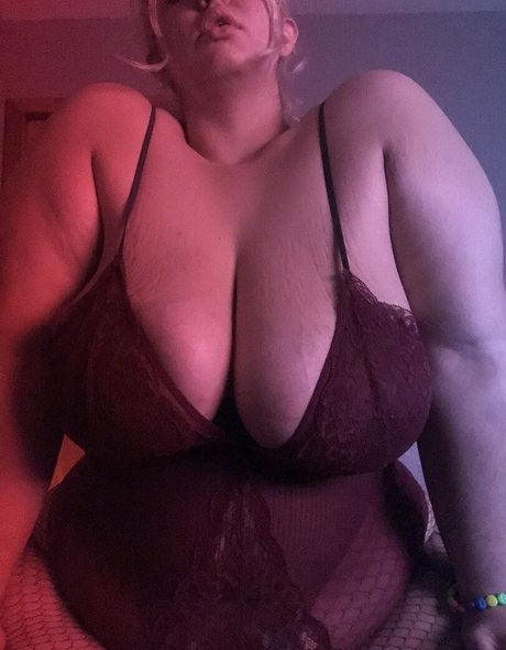 rose d kush perfect actress pic