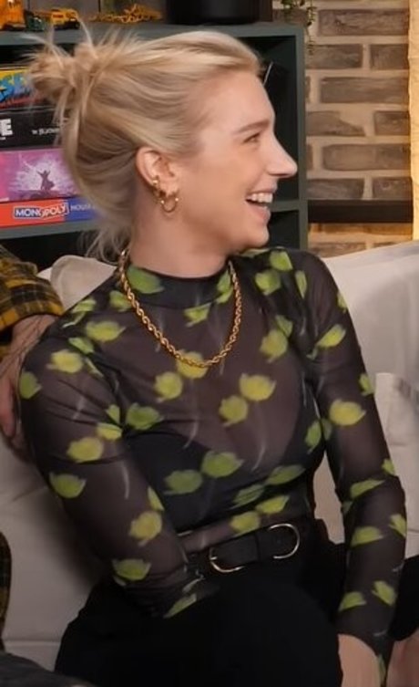 Courtney Miller model nudes picture