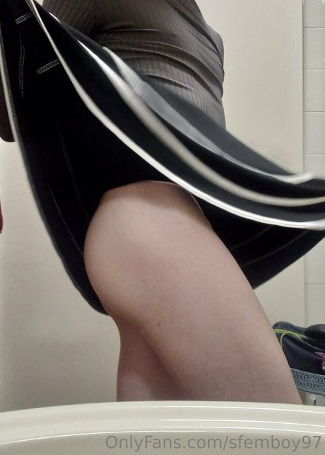 sfemboy97 model xxx gallery