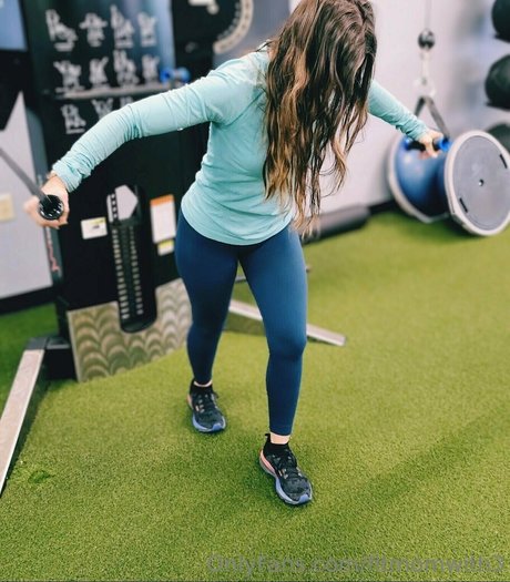 fitmomwith3 pornstar perfect image