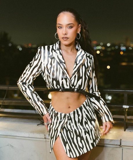 maetasworld adult star photo