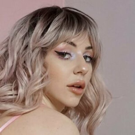 Mama Fiona pornstar free archive