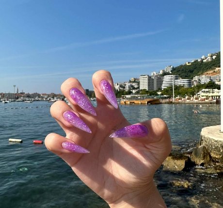 Fairy Elfie xxx model galleries