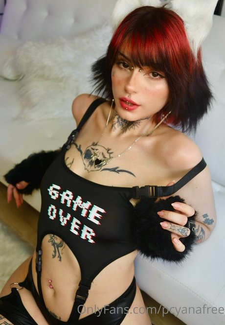 elfsandi sexy pornstar images