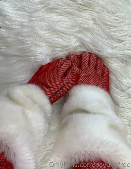 elfsandi model nude image