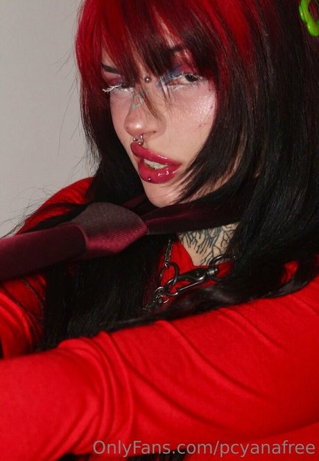 elfsandi star adult pics