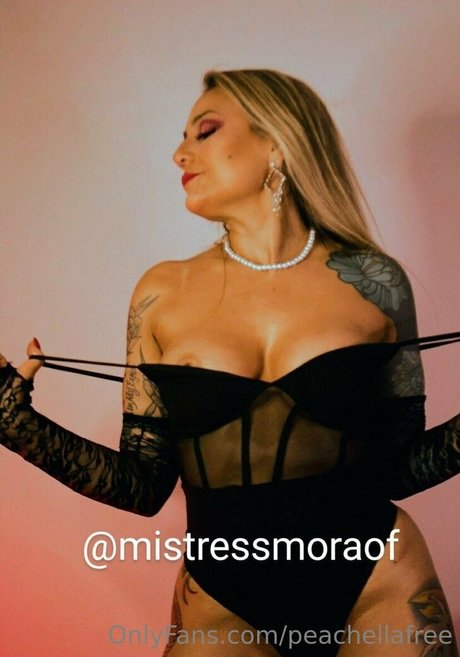 peachellafree pornstar sexy img