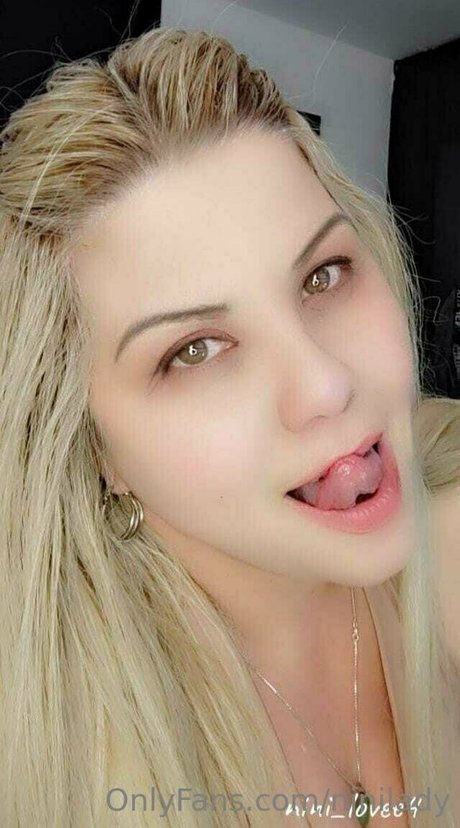 ninilady beautiful actress photo