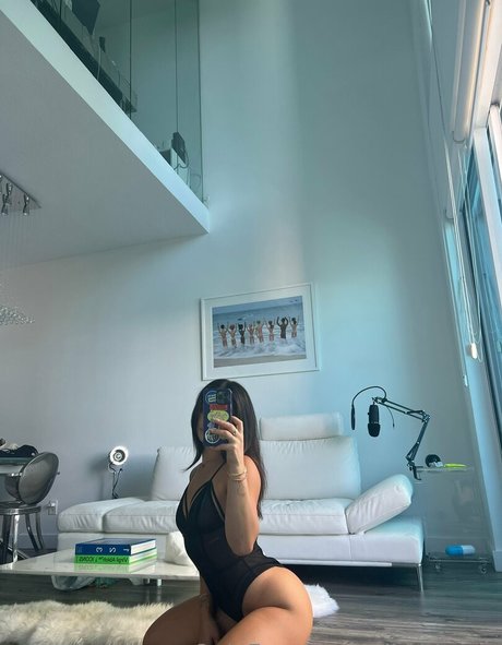 nikkidoyon pornstar nice galleries