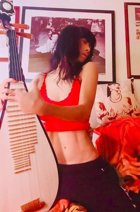 Bai Ling free pornstar galleries