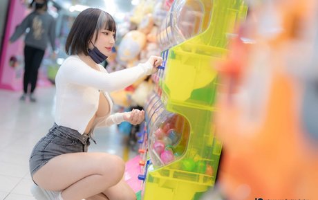 Zell Ching porn actress photo