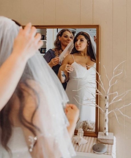 EhLiySiah model high quality galleries