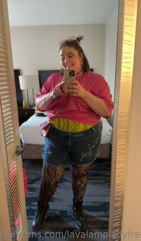 lavalampladyfree top actress picture