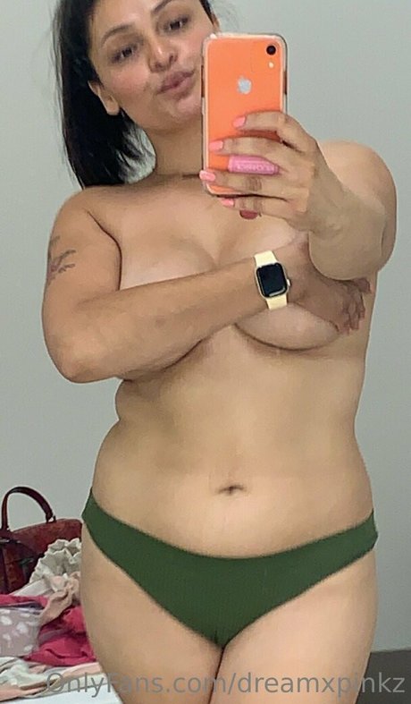 dreamxpinkz model high quality photos