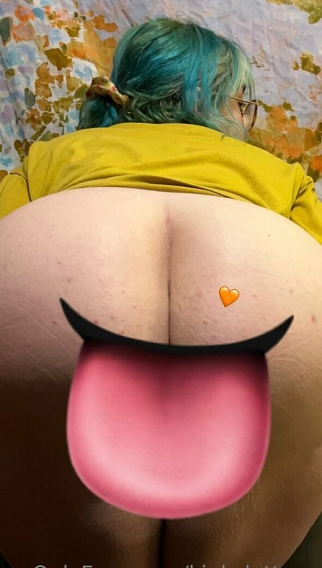 kinkylettuce model erotic gallery