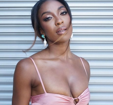 Ego Nwodim high quality pornstar pictures