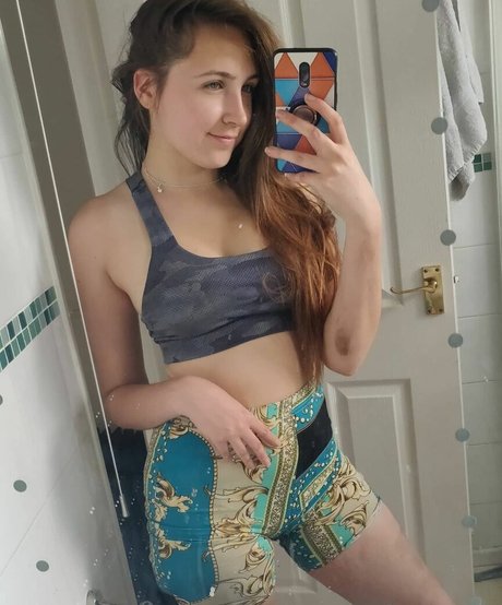 Ashton Matthews star art photo