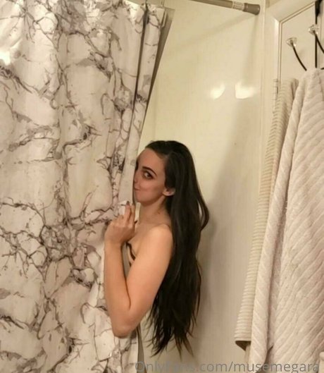 musemegara xxx model gallery