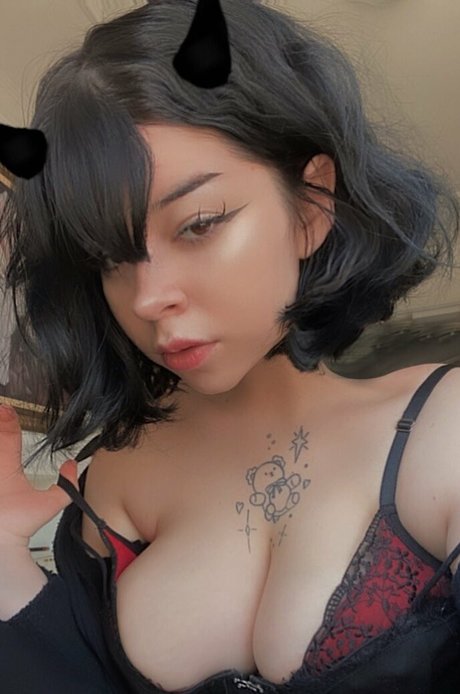 Violety fox porn star pictures