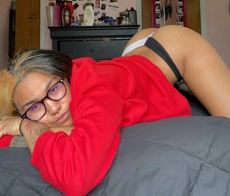 xluckyme nice actress pics