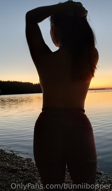 bunniibopper sexy star galleries