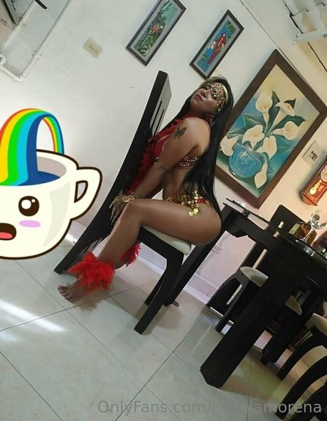 kanelamorena model perfect pictures