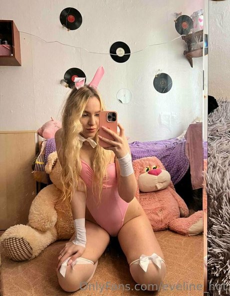 eveline hot beautiful model photos