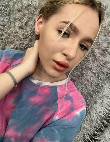 eveline hot Profile pic