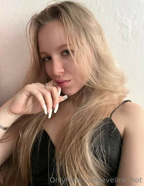 eveline hot nudes actress images