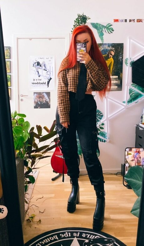 Proxyfox star exclusive galleries