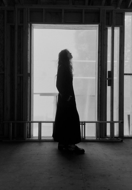 Charlotte Lawrence model perfect picture