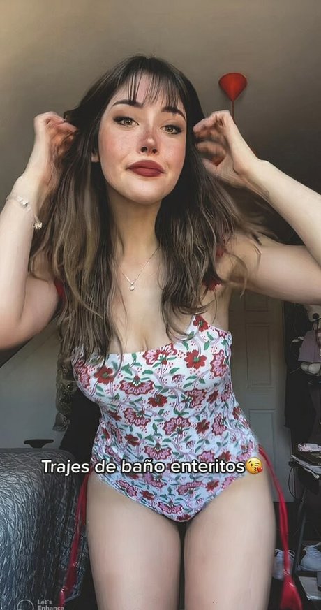 icata model hot pictures