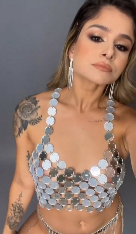 Daniela Stievano star top galleries