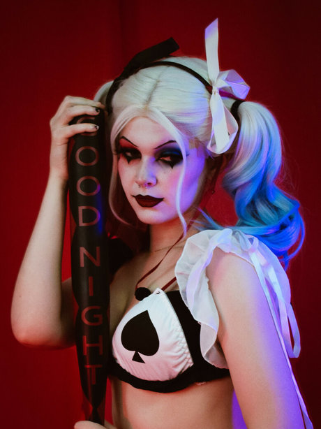 lawlietigerpony pornstar nude photo